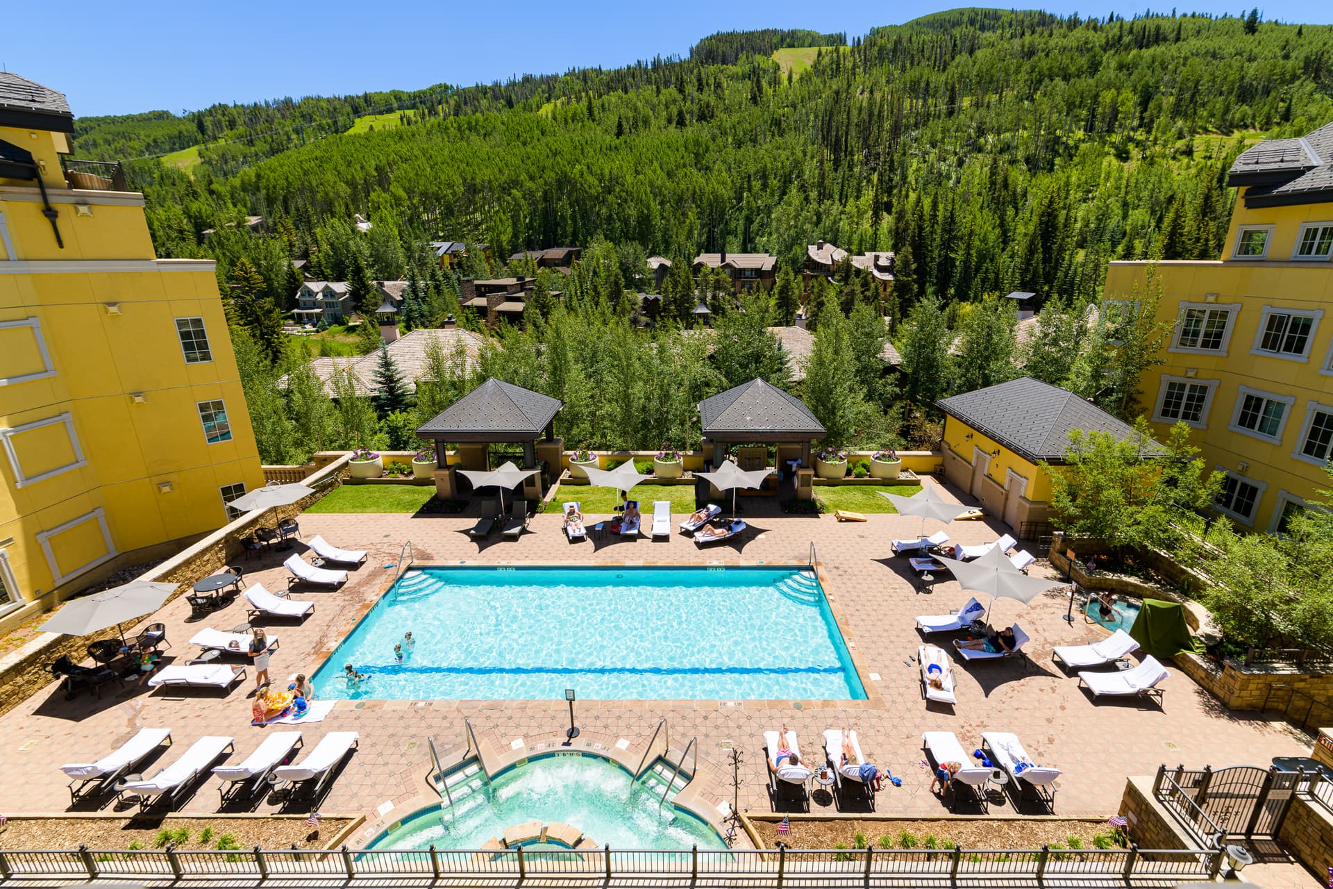 Vista Bahn at the Ritz-Carlton - Image 3