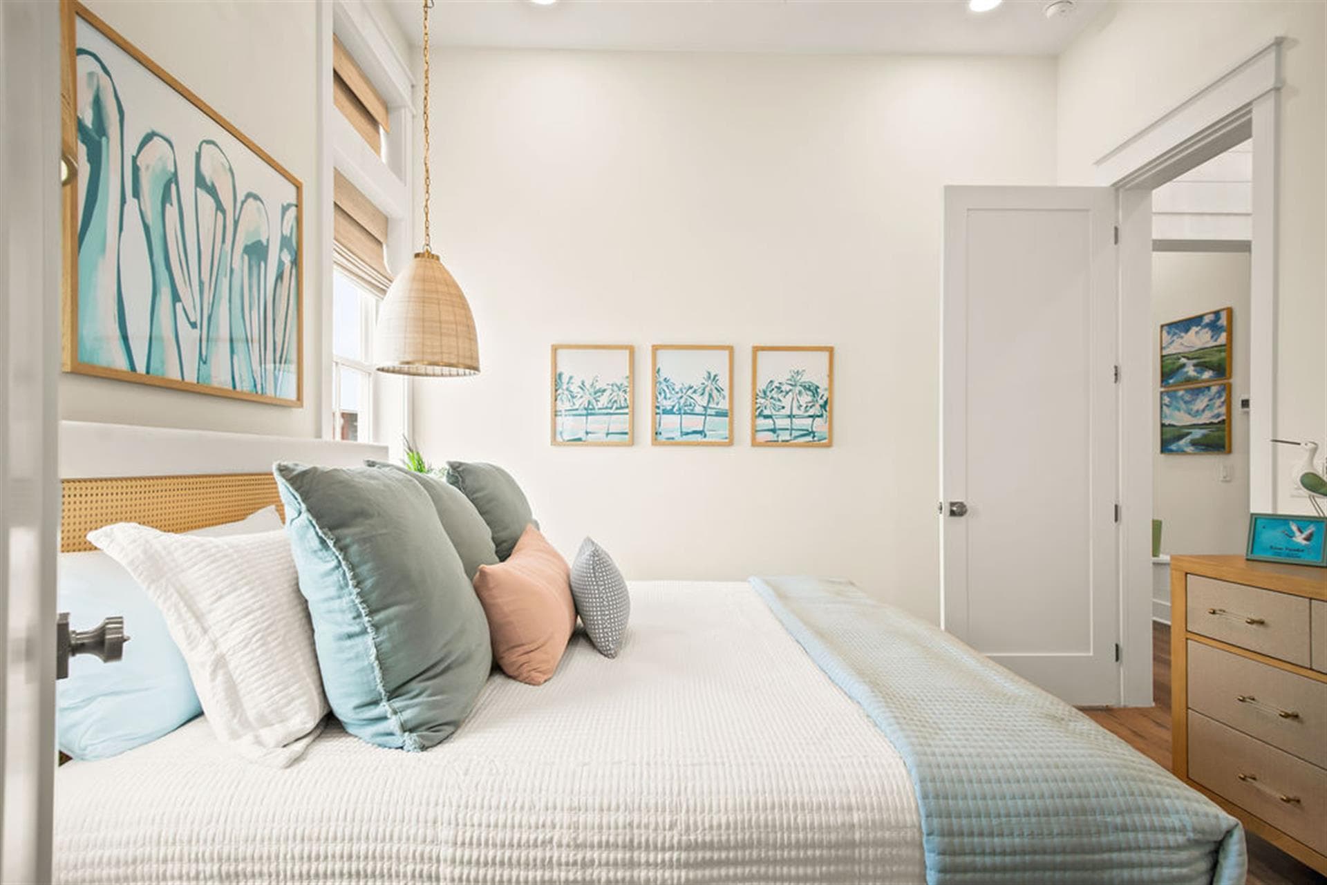 Ocean Paradise - Image 31