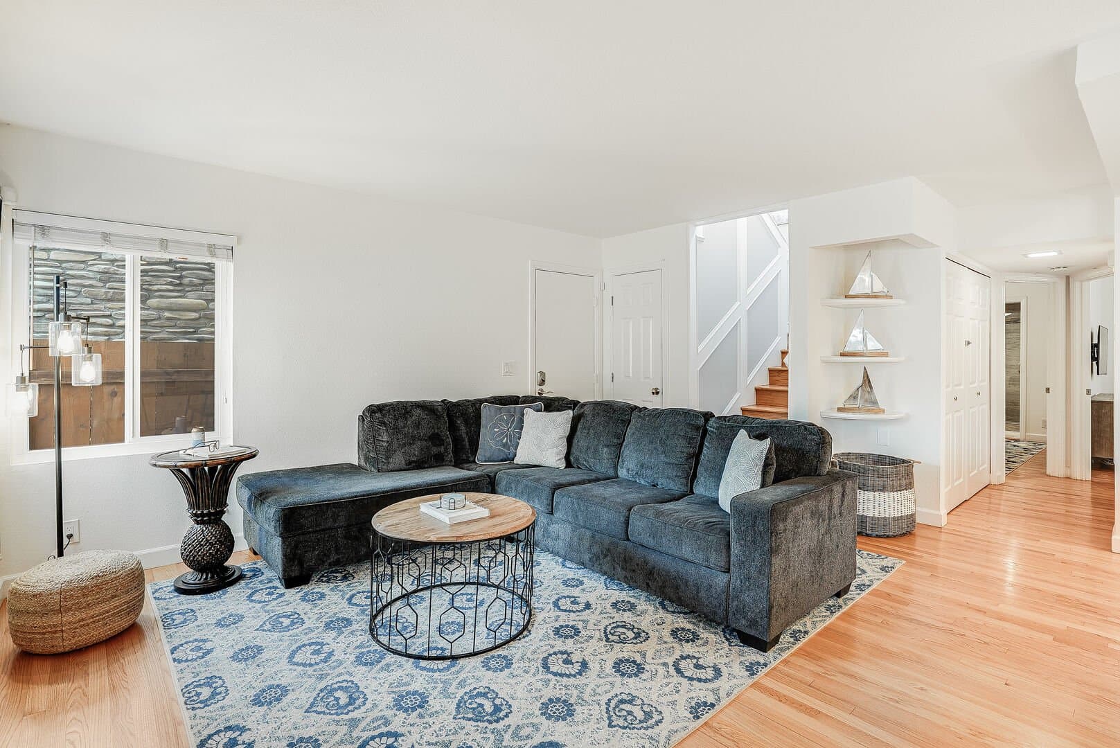 Deal Place - Image 19