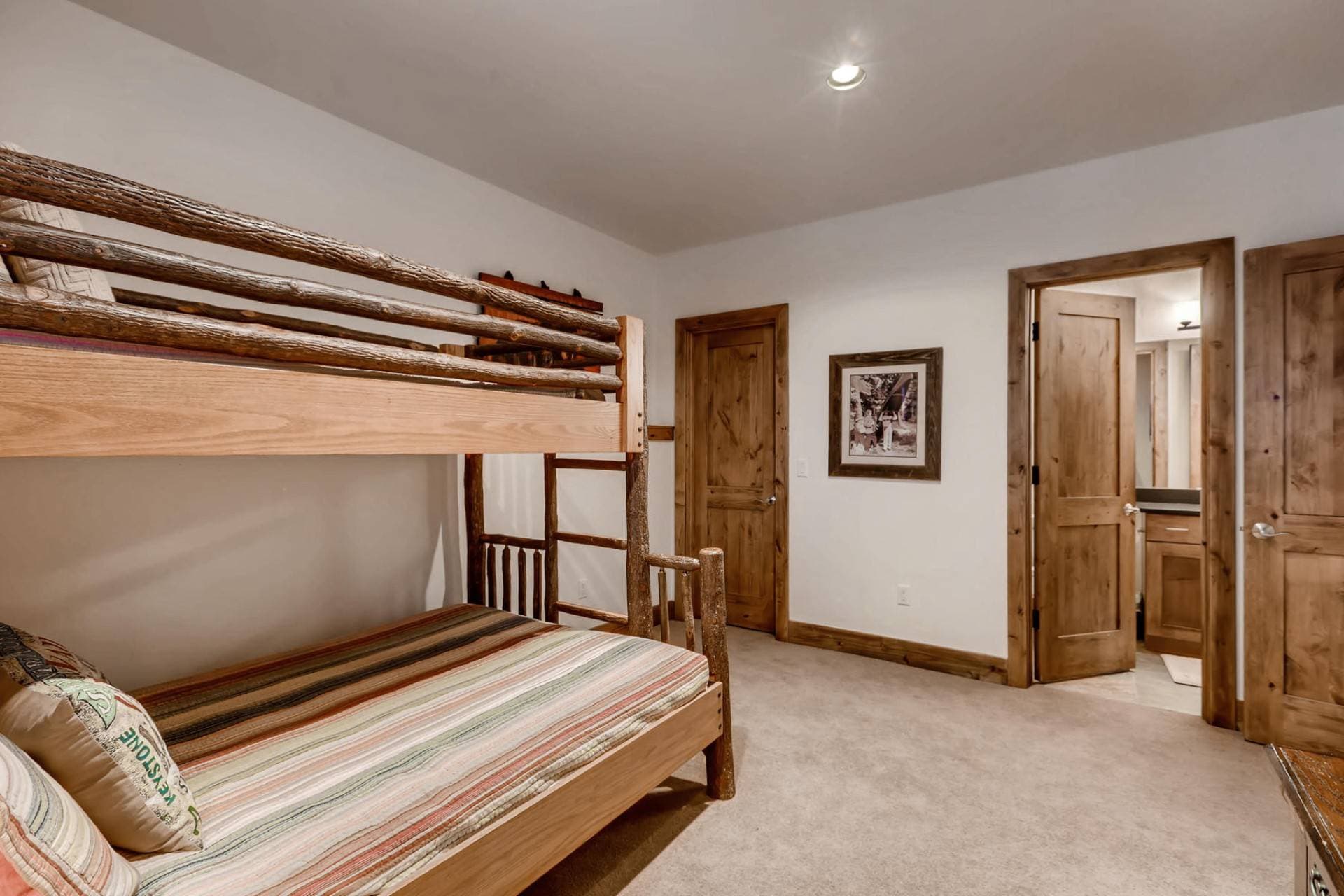 Union Creek House - Image 30