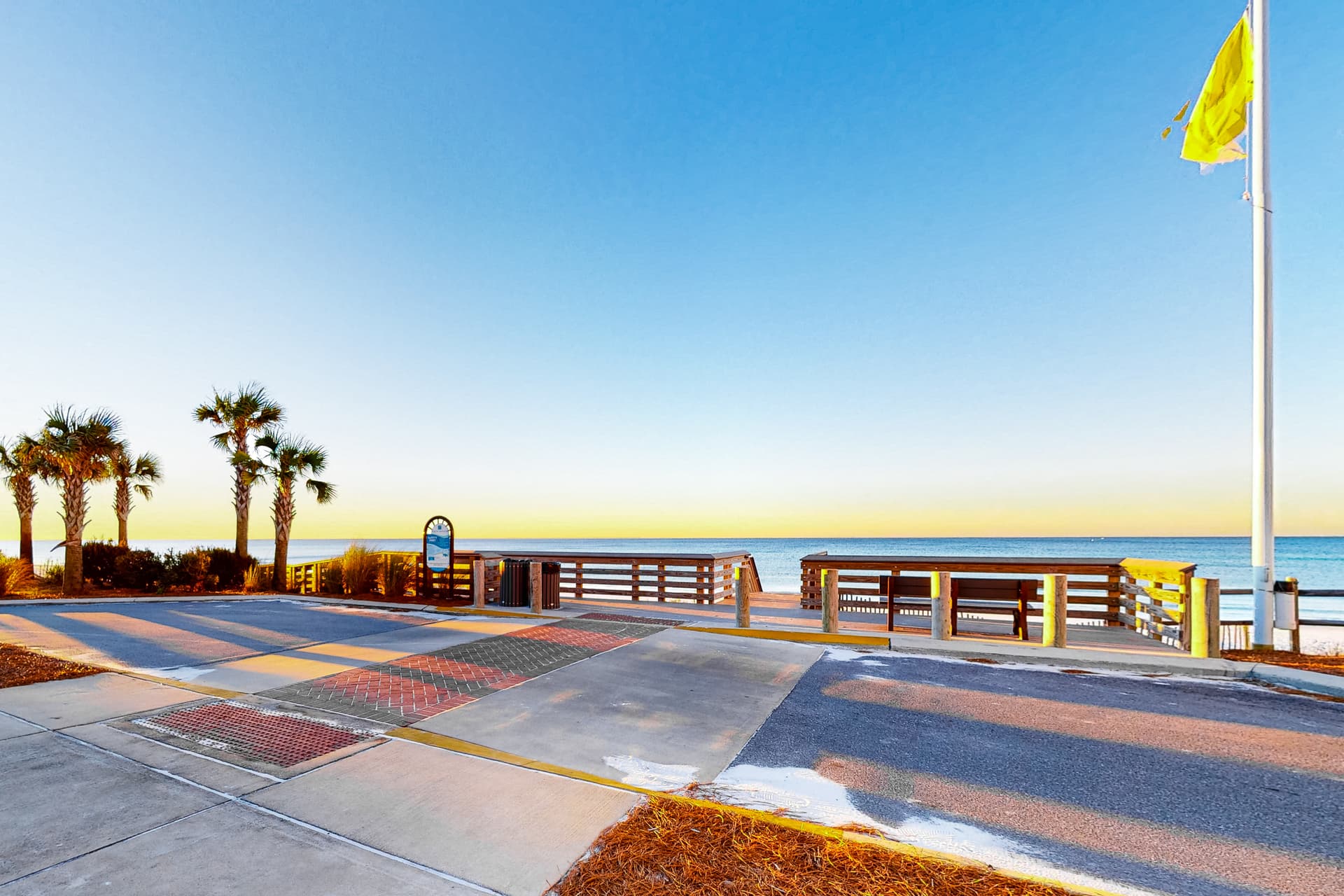 Porches N' Paradise House - Image 45