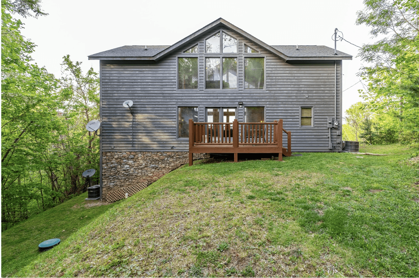 Hollow's Haven - Image 39