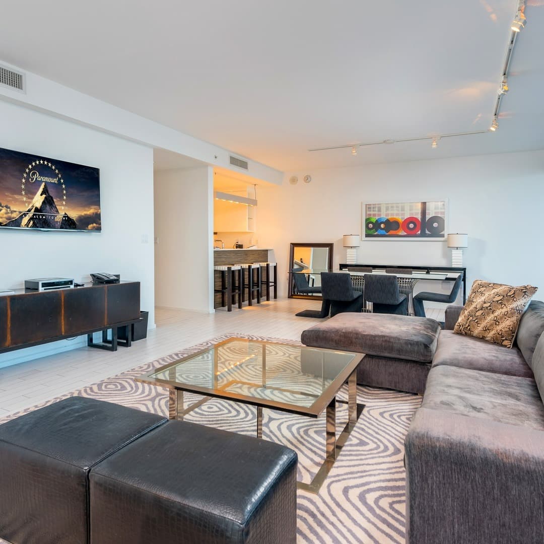 W South Beach Residence #828 - Image 1