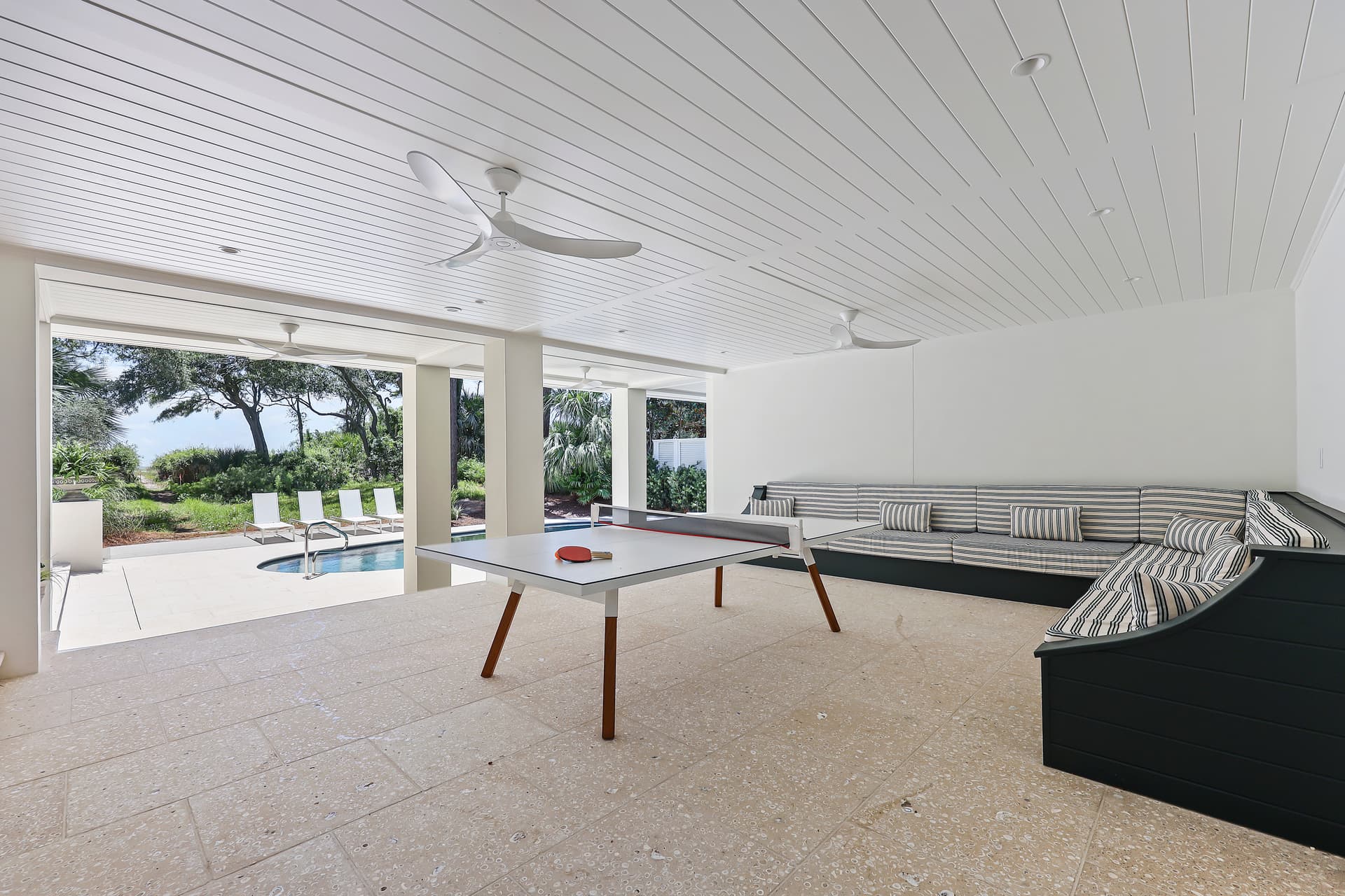 Cassina Sands - Image 62