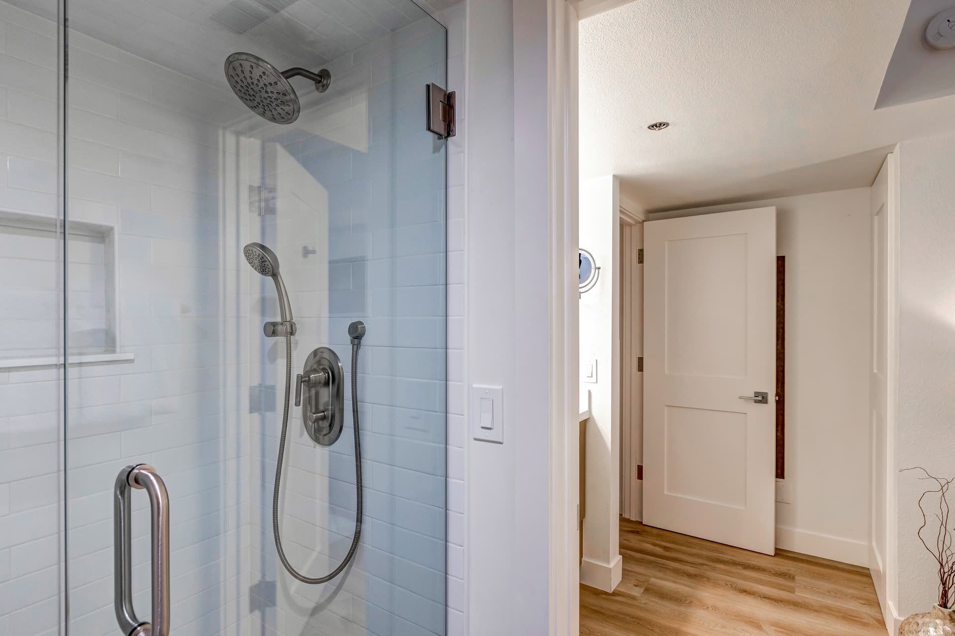 Park Station Luxury Retreat Home - Image 13