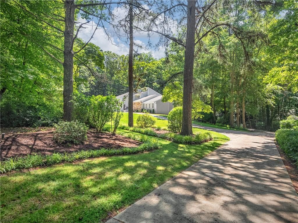 Shady Brook - Image 13