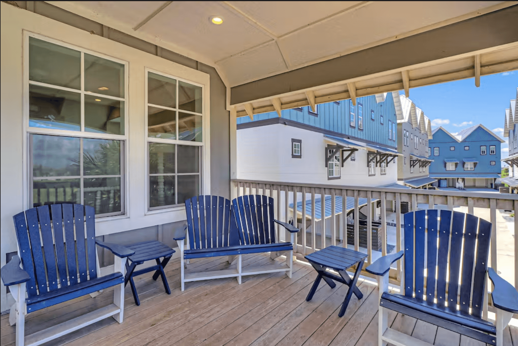 Sunset and Bay Home - Image 5