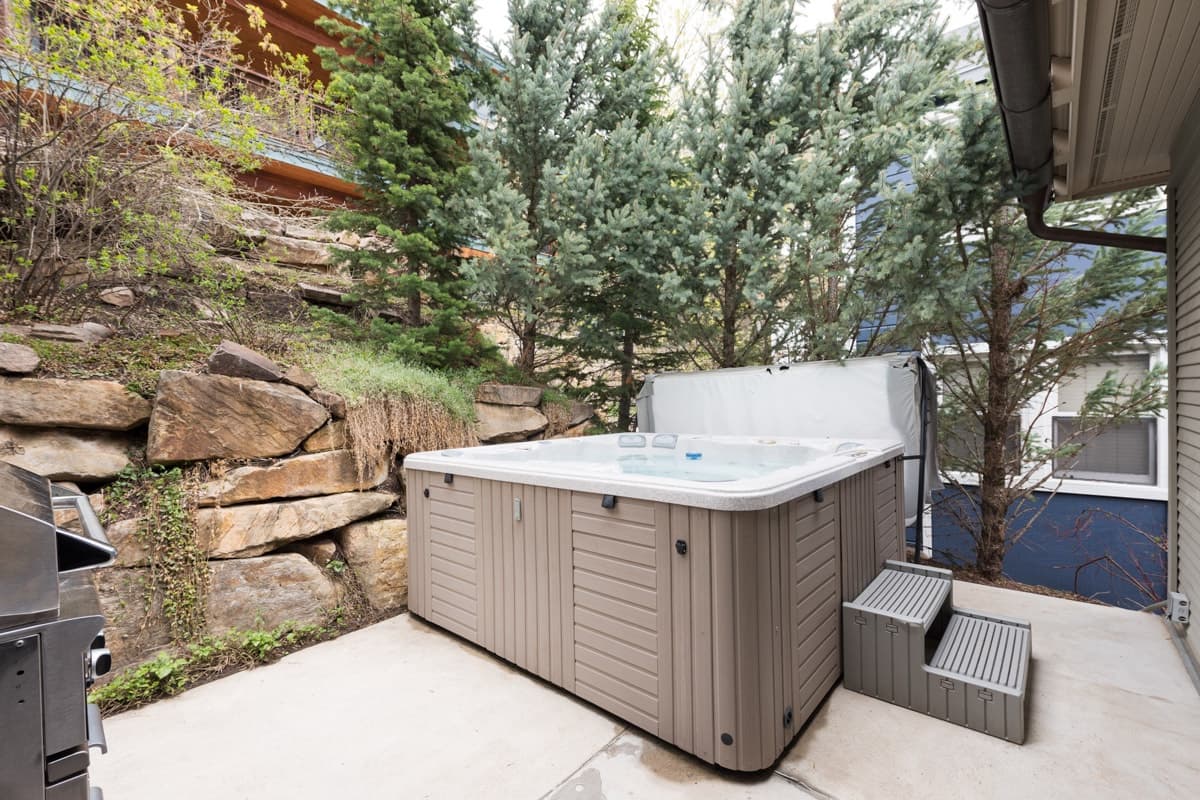 Park Avenue Home - Image 2