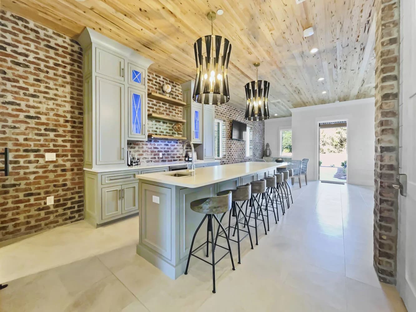 Summer Wind - Image 5