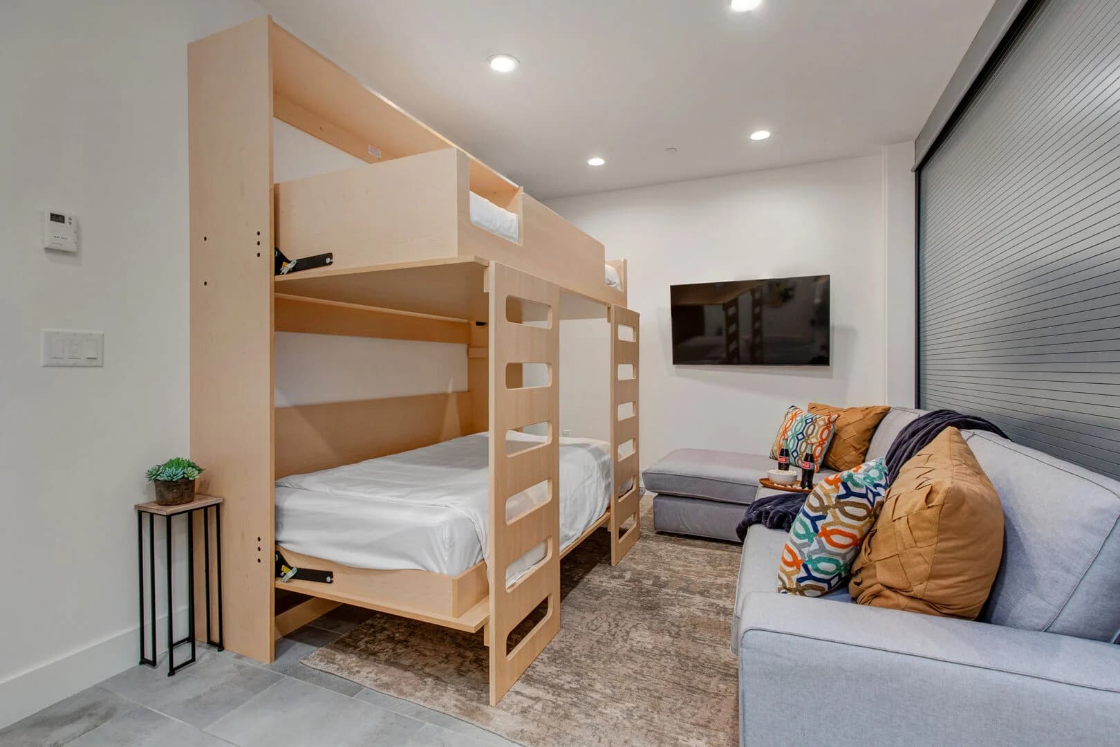 Avenue House - Image 30