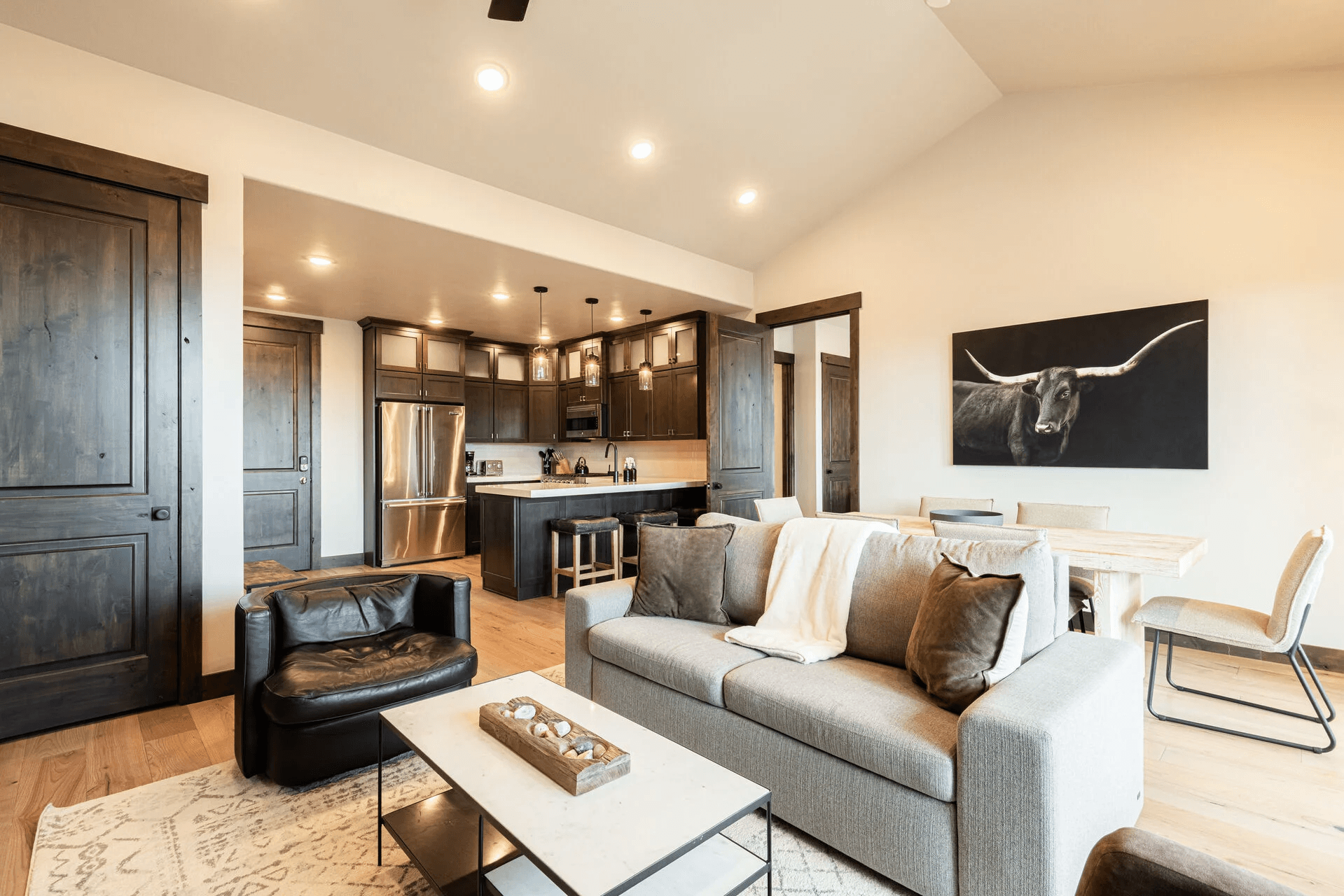 Blackstone Condo #3B - Image 5