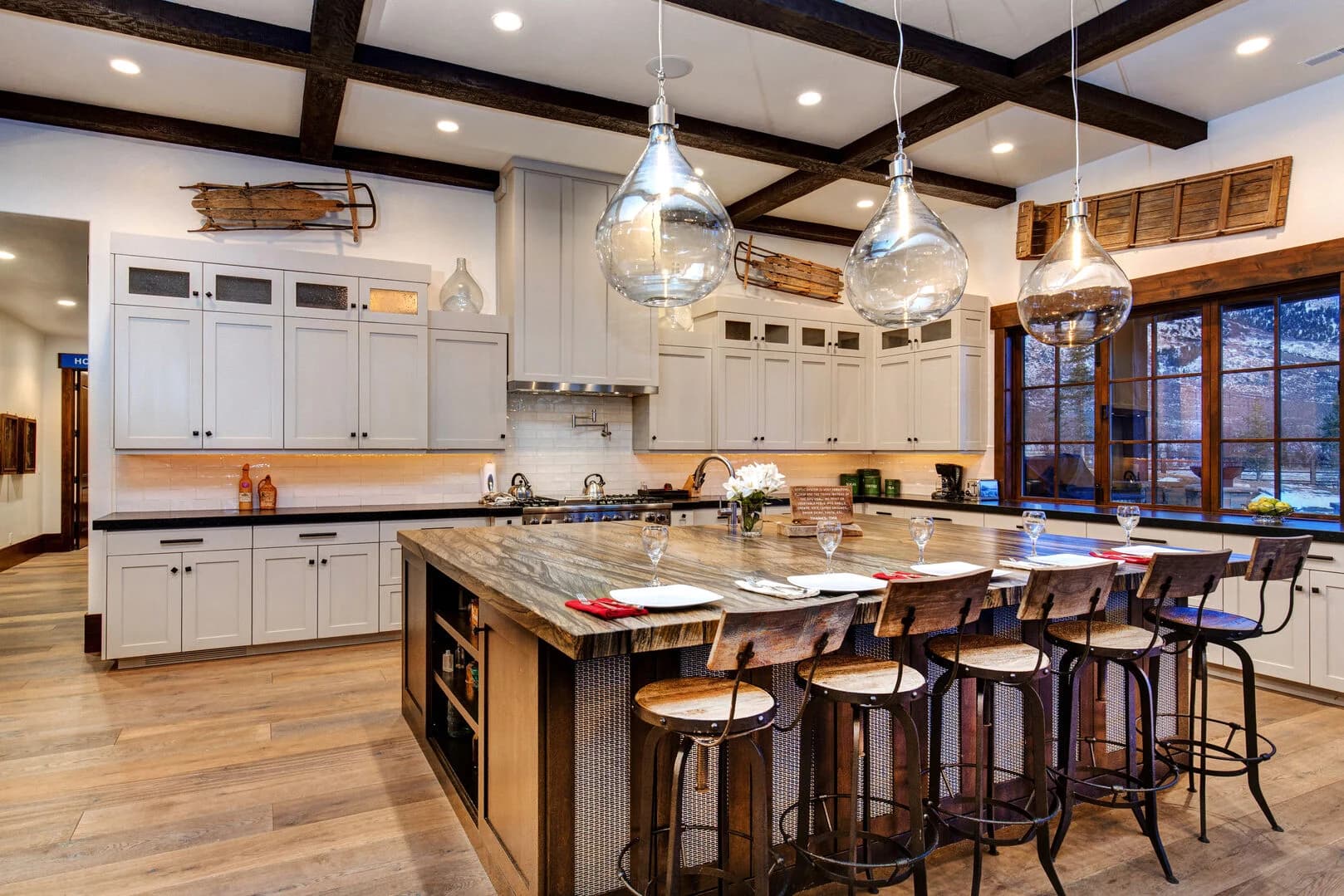 Twilight Moon Ranch - 7 Bedroom - Image 5