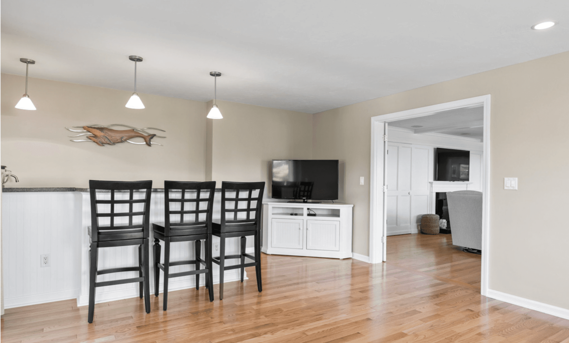 Seaside Manor - Image 15