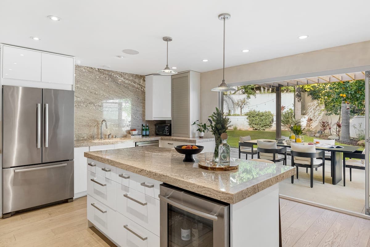 Skyline Chalet - Image 9