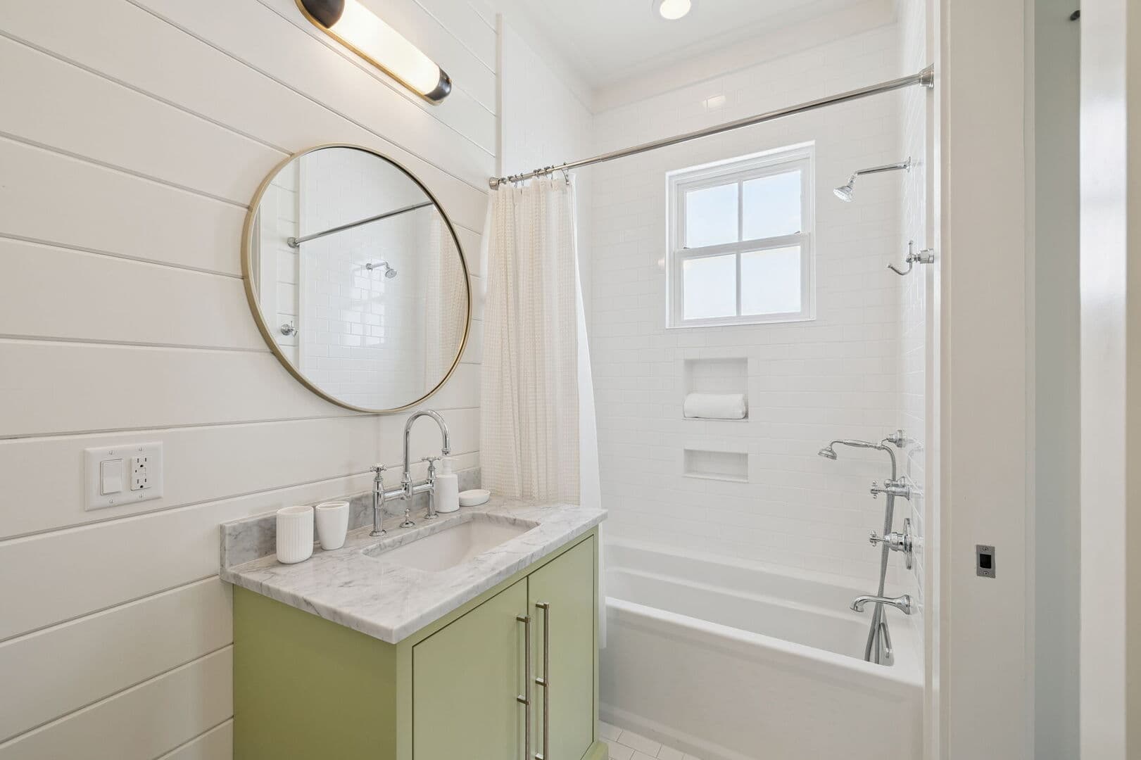 Costa Esmeralda - Image 26