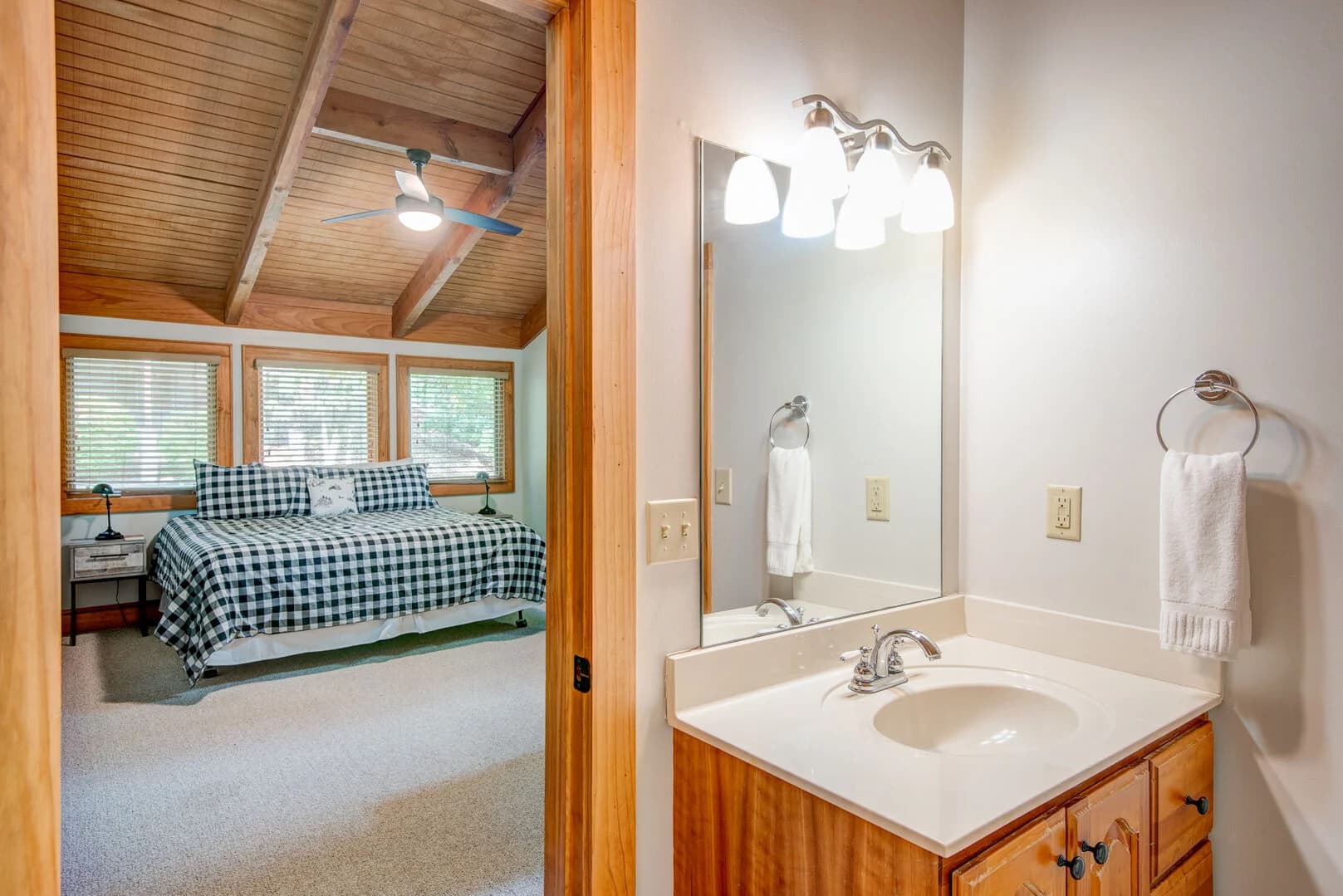 Tree House at Echota - Image 28