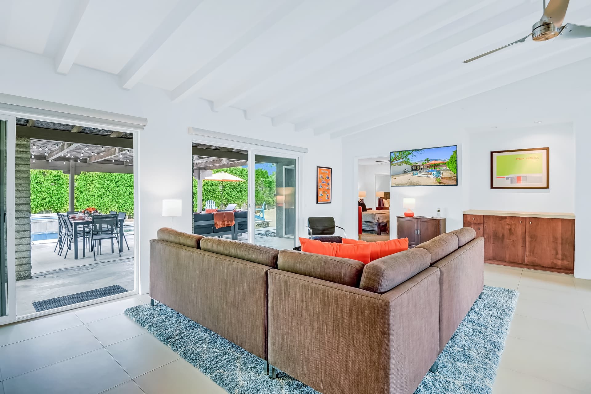 Palm Springs Modern Home - Image 2