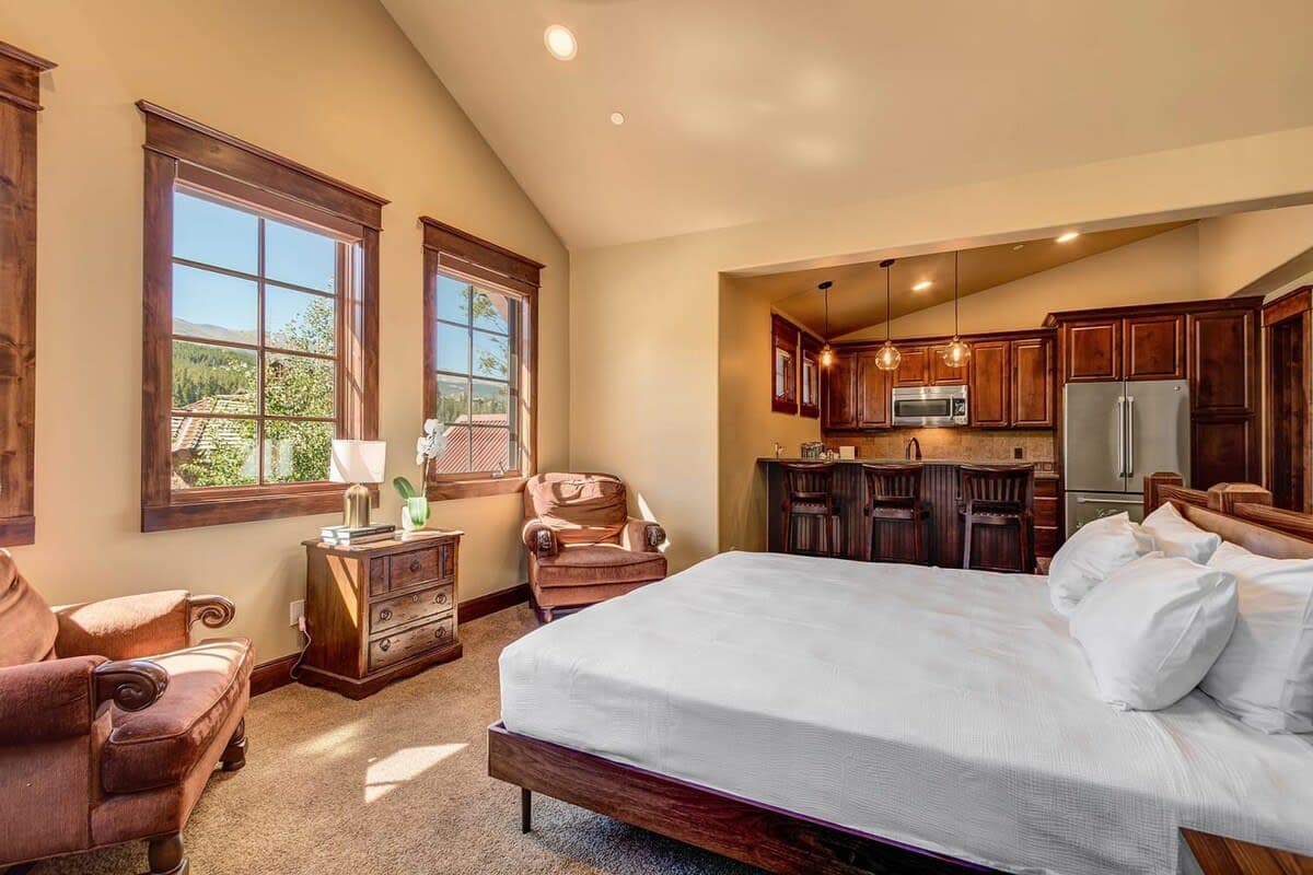 Ultimate Sanctuary - Image 25