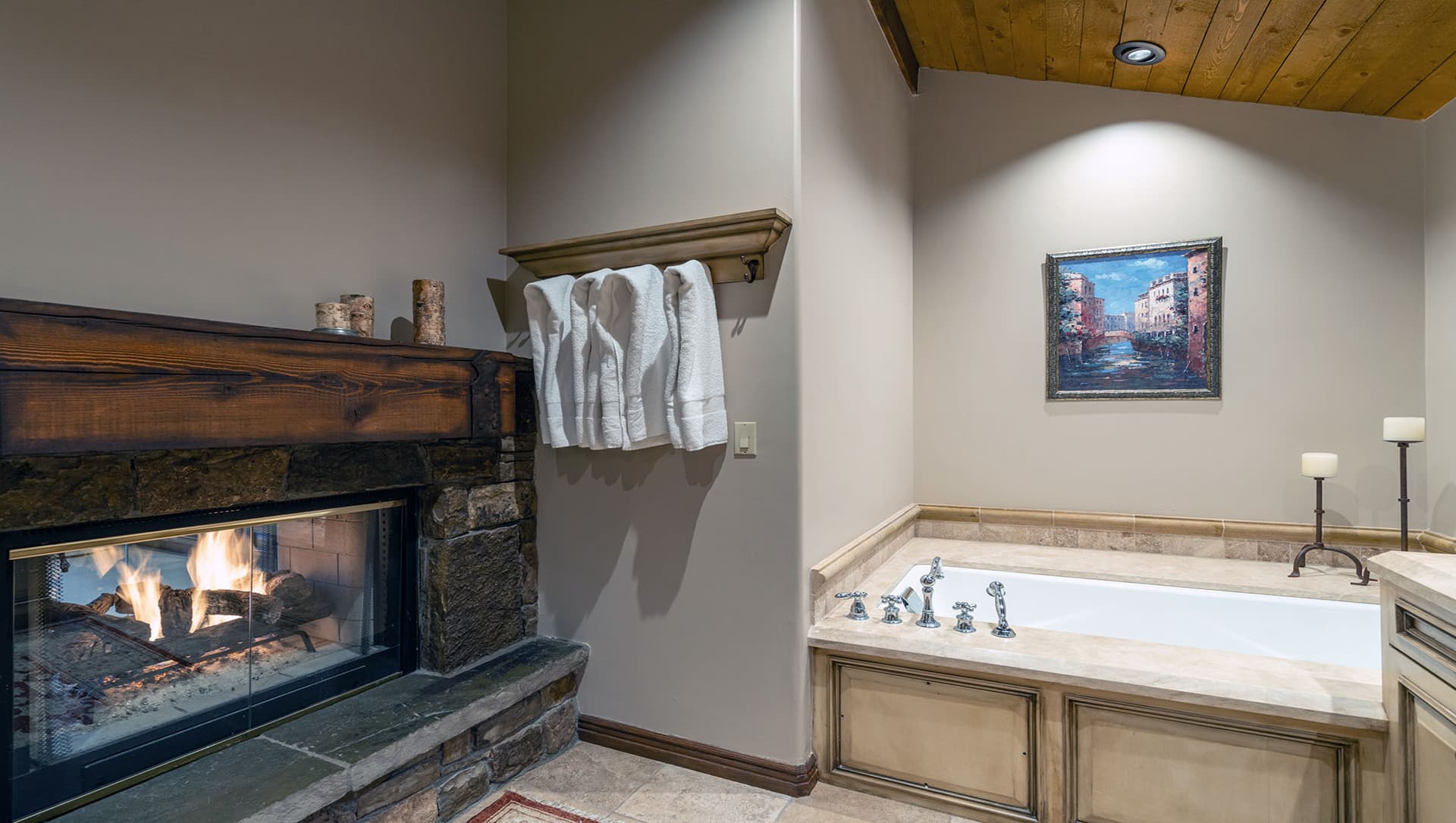 Country Club Estate - Image 28