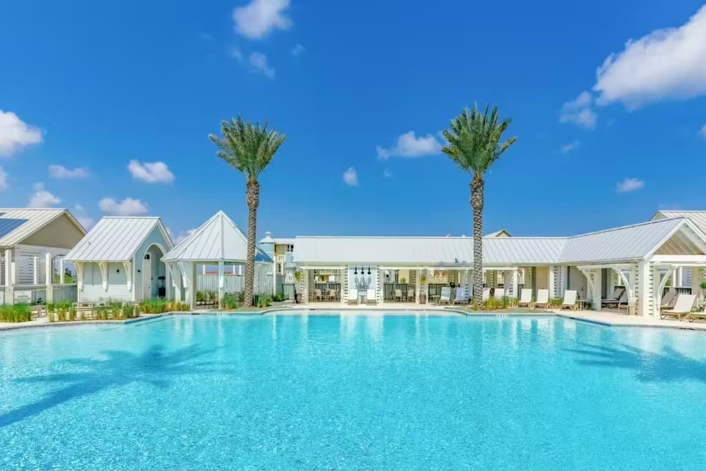 Sip Sip Hooray - Image 36