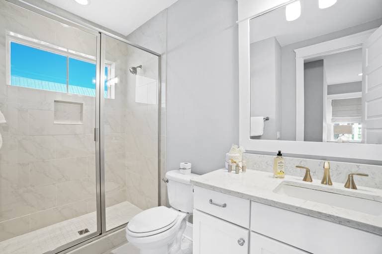 Blue Whale Bungalow - Image 38