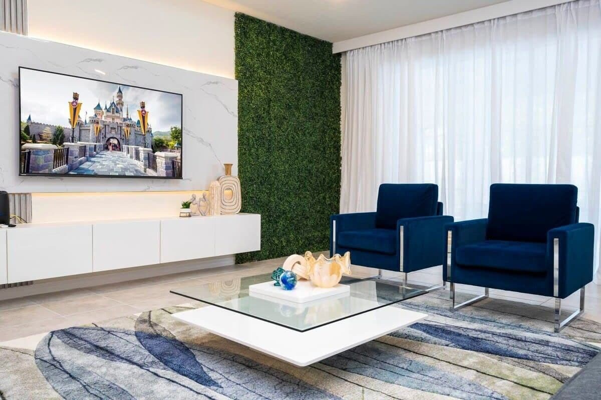 Windsor Island #4466 - Image 2