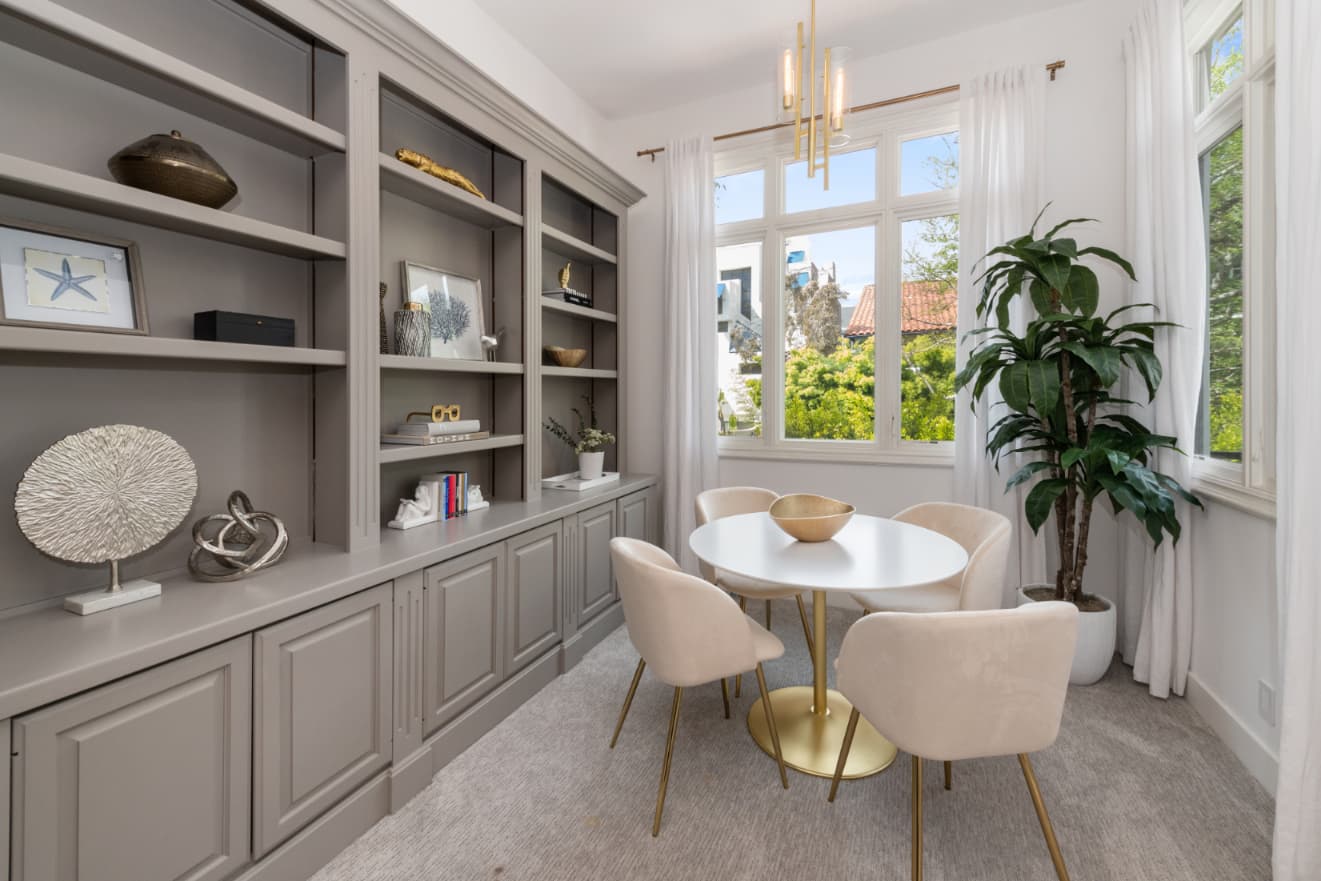 Reef Mall Villa - Image 26