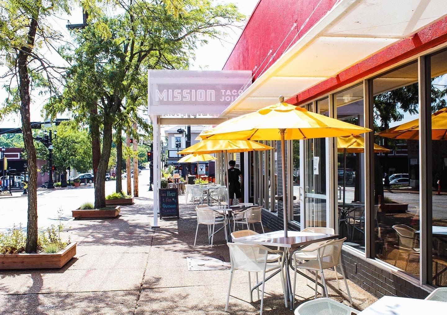 Lenox Comfort Corner - Image 24