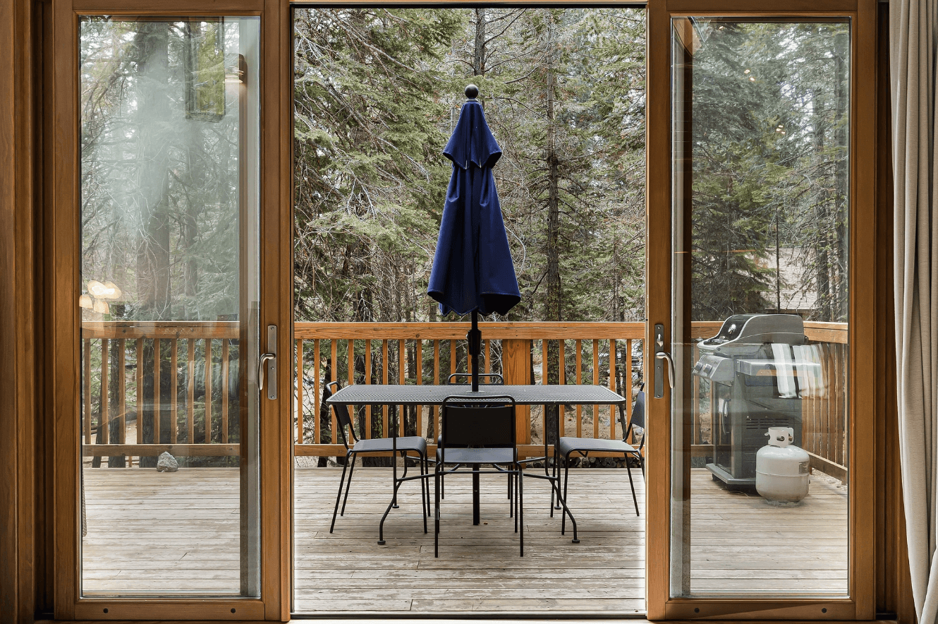 Tamarack Lodge - Image 5