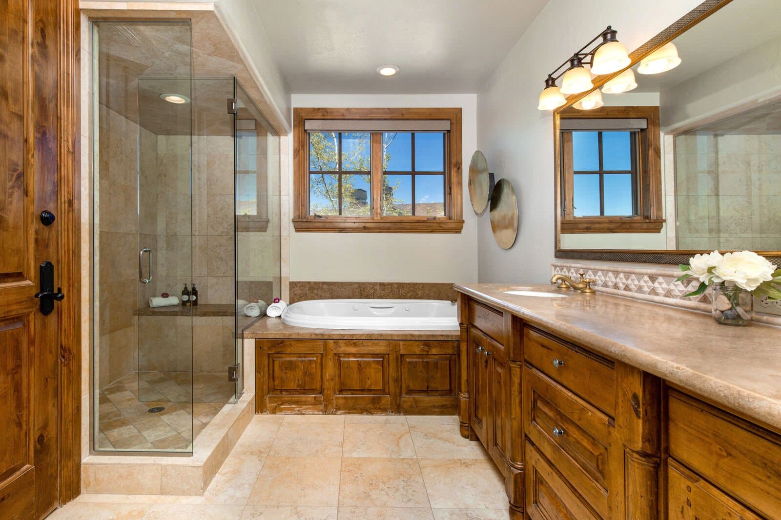 Star House - Image 30