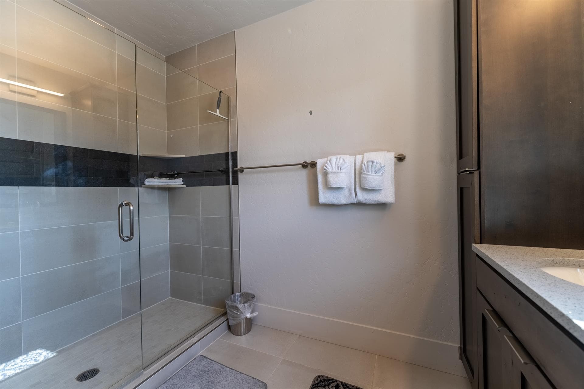 Blue River Haven - Image 18