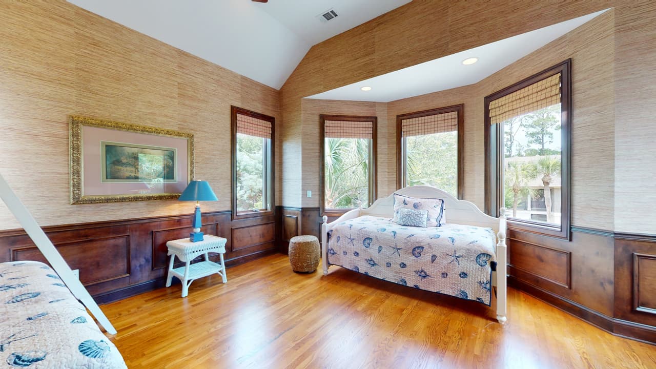 Catboat Place - Image 37