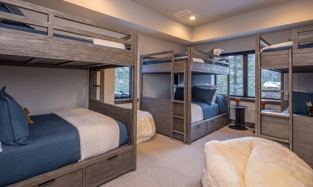 Highpoint Drive #6 - Image 36