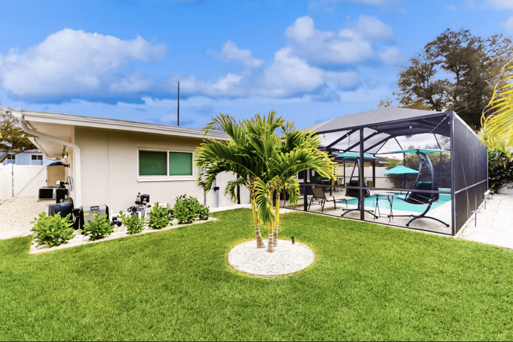 Clearwater Coastal Haven - Image 19