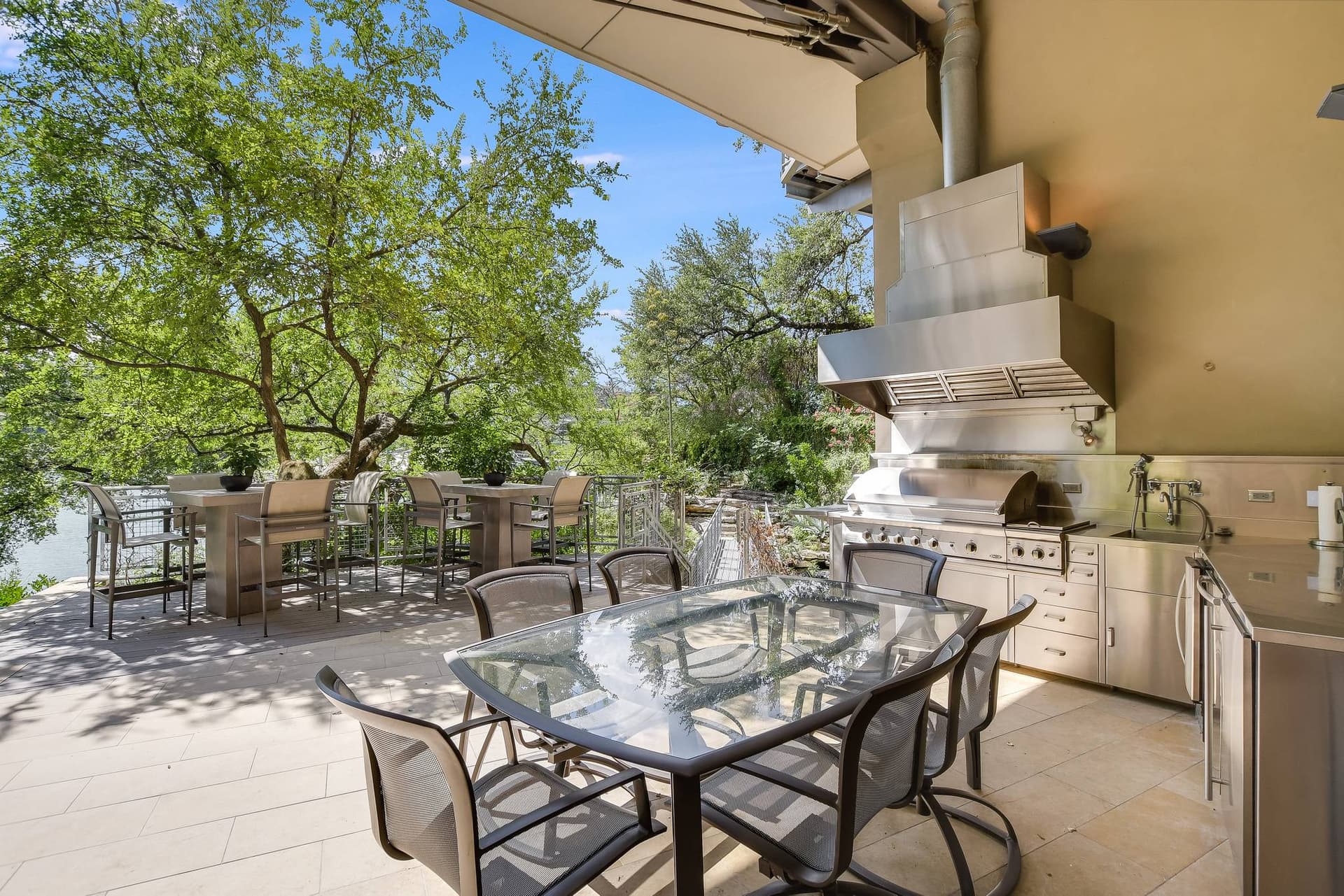 Waterfalls on the Lake Villa - Image 49