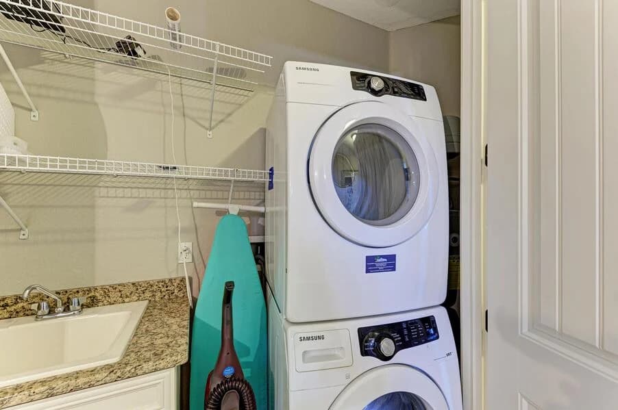 Island Nautilus - Image 26