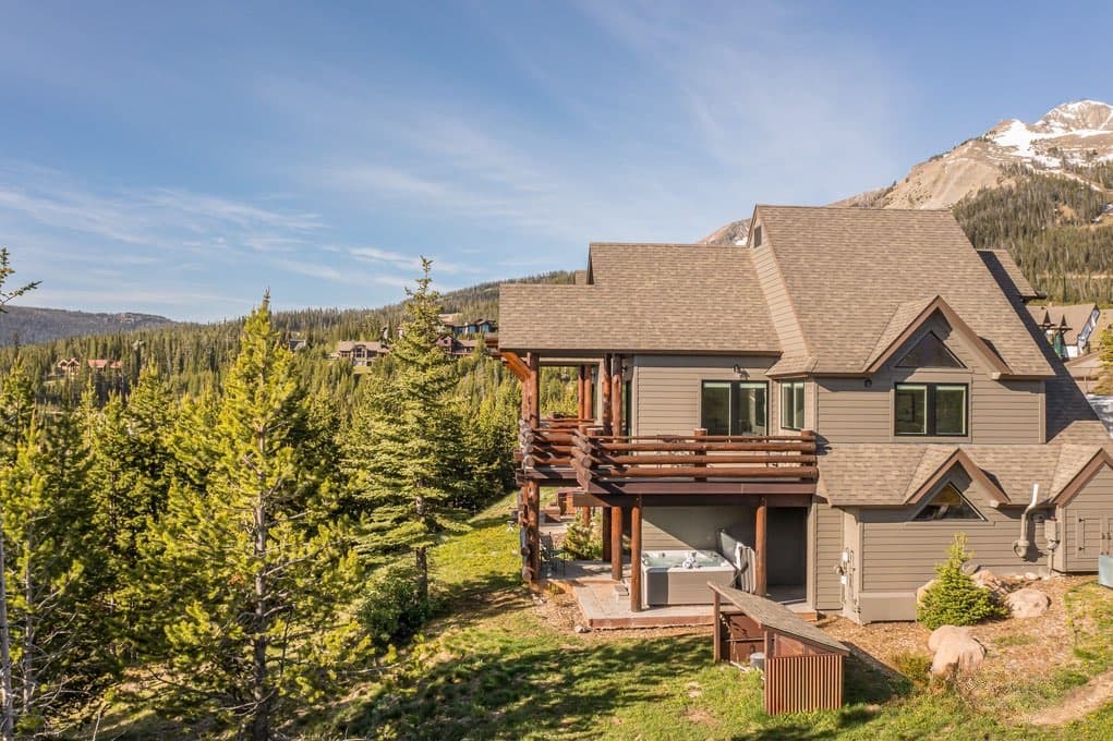 Saddle Ridge R2  - Image 1
