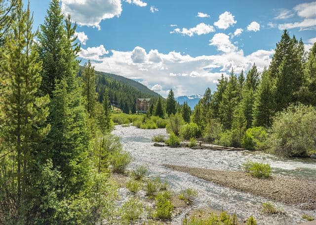 Summit Ridge Retreat - Image 26