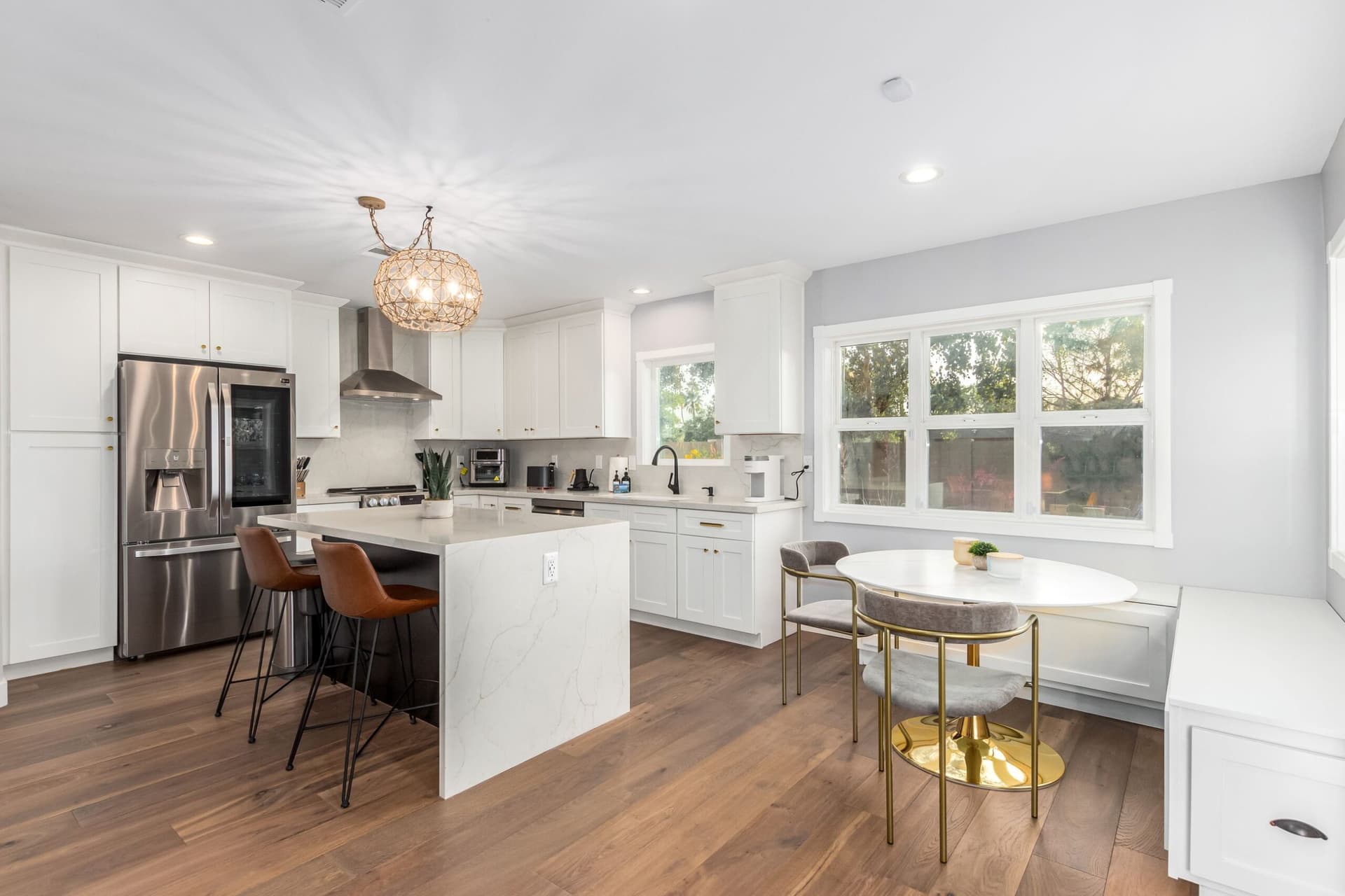 Corrine Family Escape - Image 5