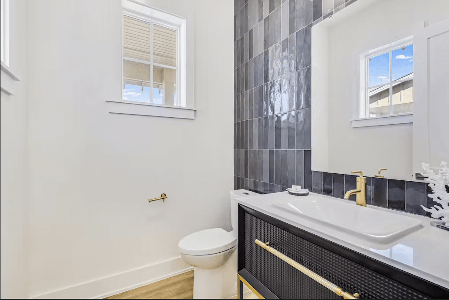 Sunsets and Smiles House - Image 14