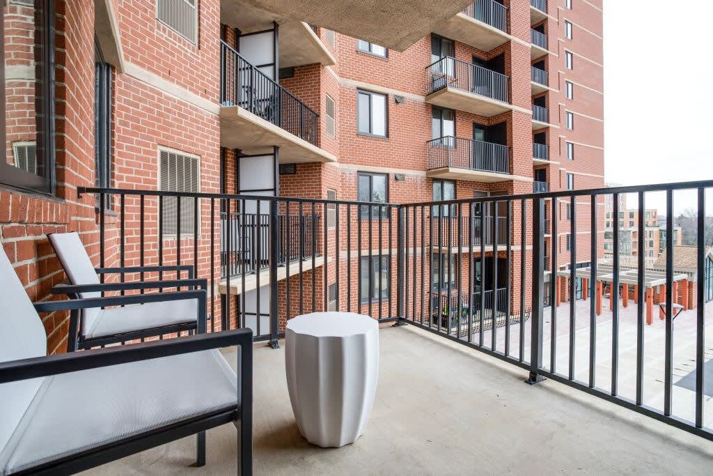 Courtland Towers - Image 3