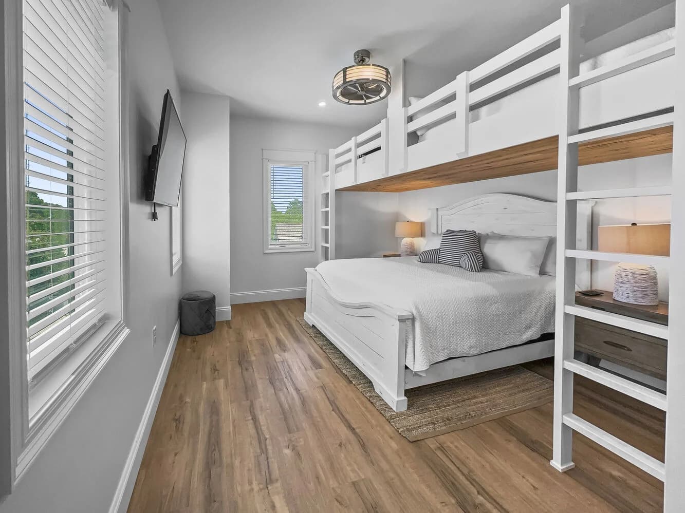 Summer Wind - Image 43