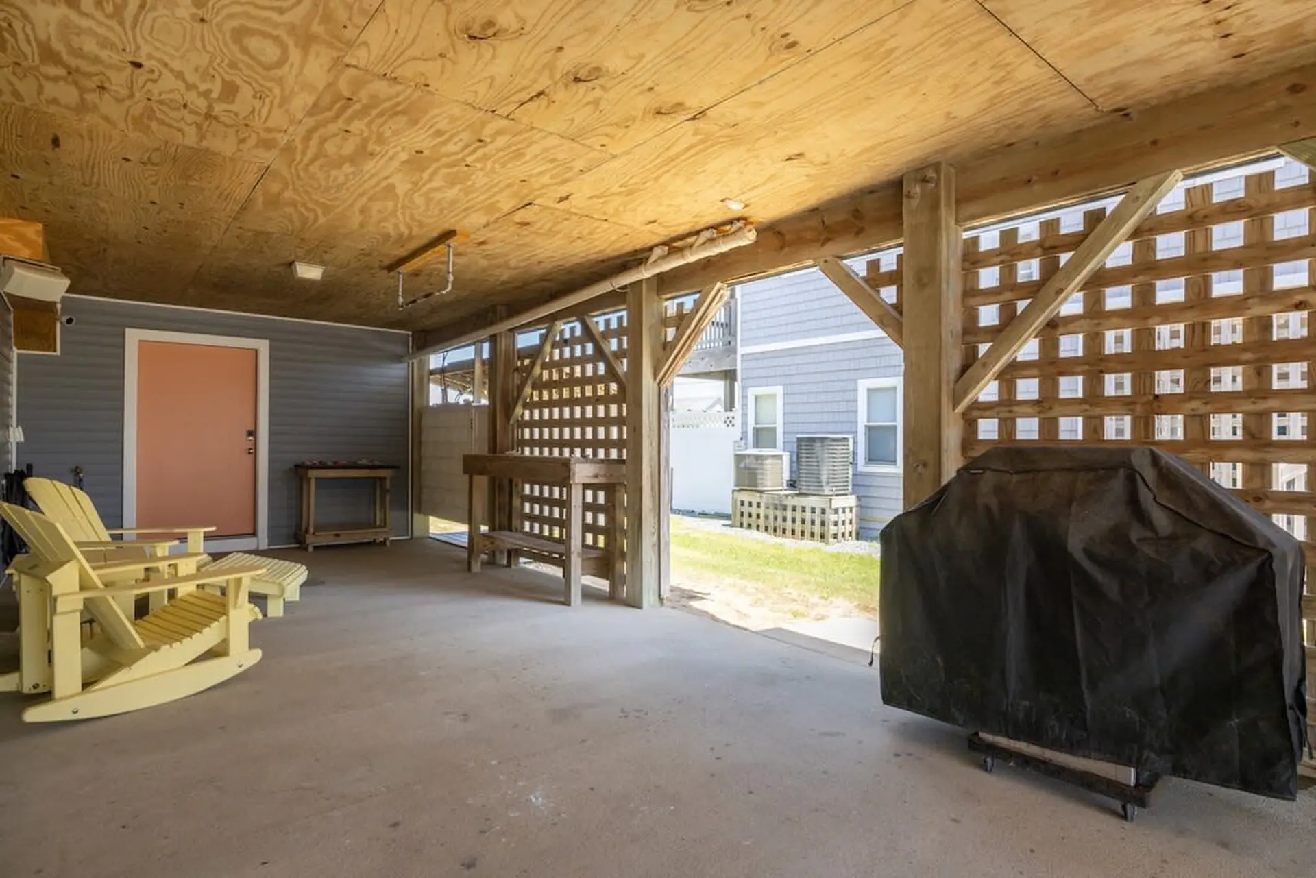 Chipwrecked - Image 17