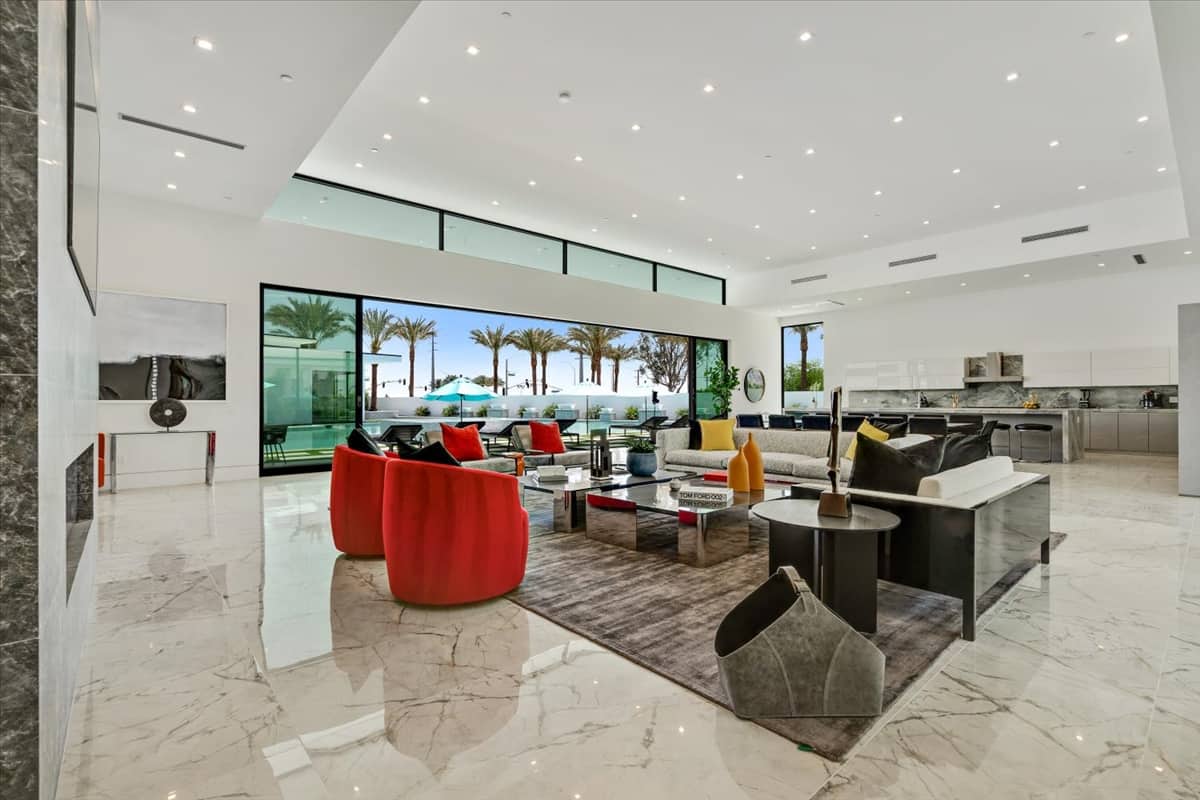 Bravo Villa #10 - Image 5