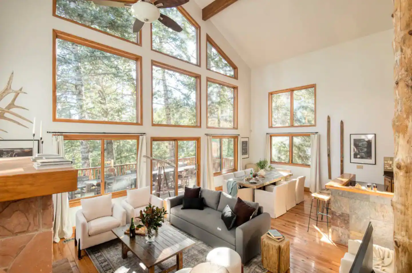 Silver Hollow Cabin - Image 1