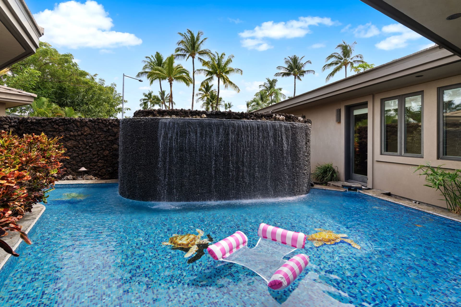 Hale Konane - Image 8