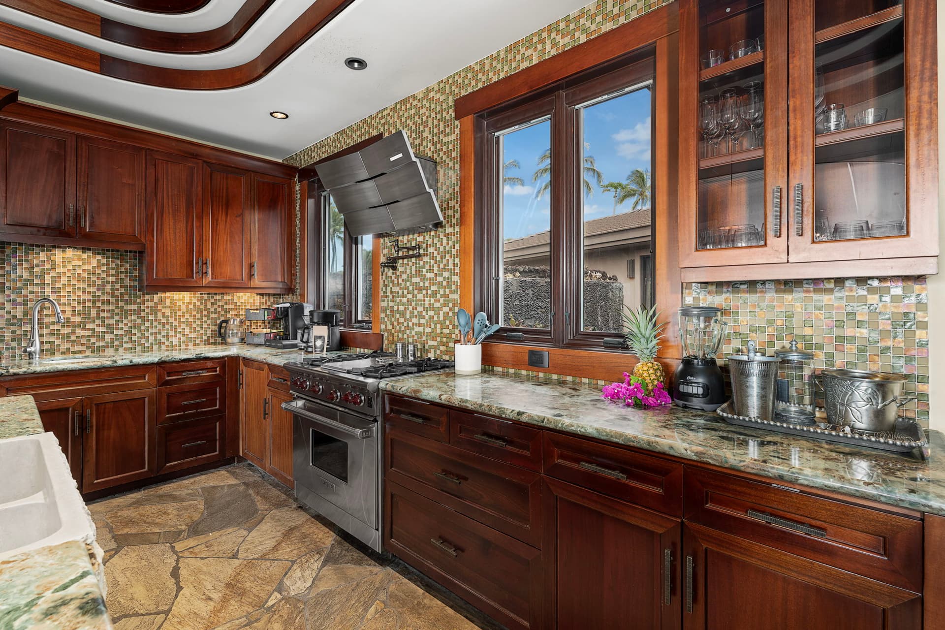 Hale Konane - Image 16