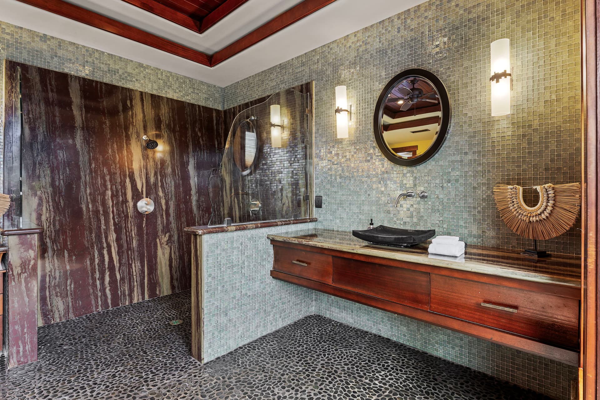 Hale Konane - Image 28