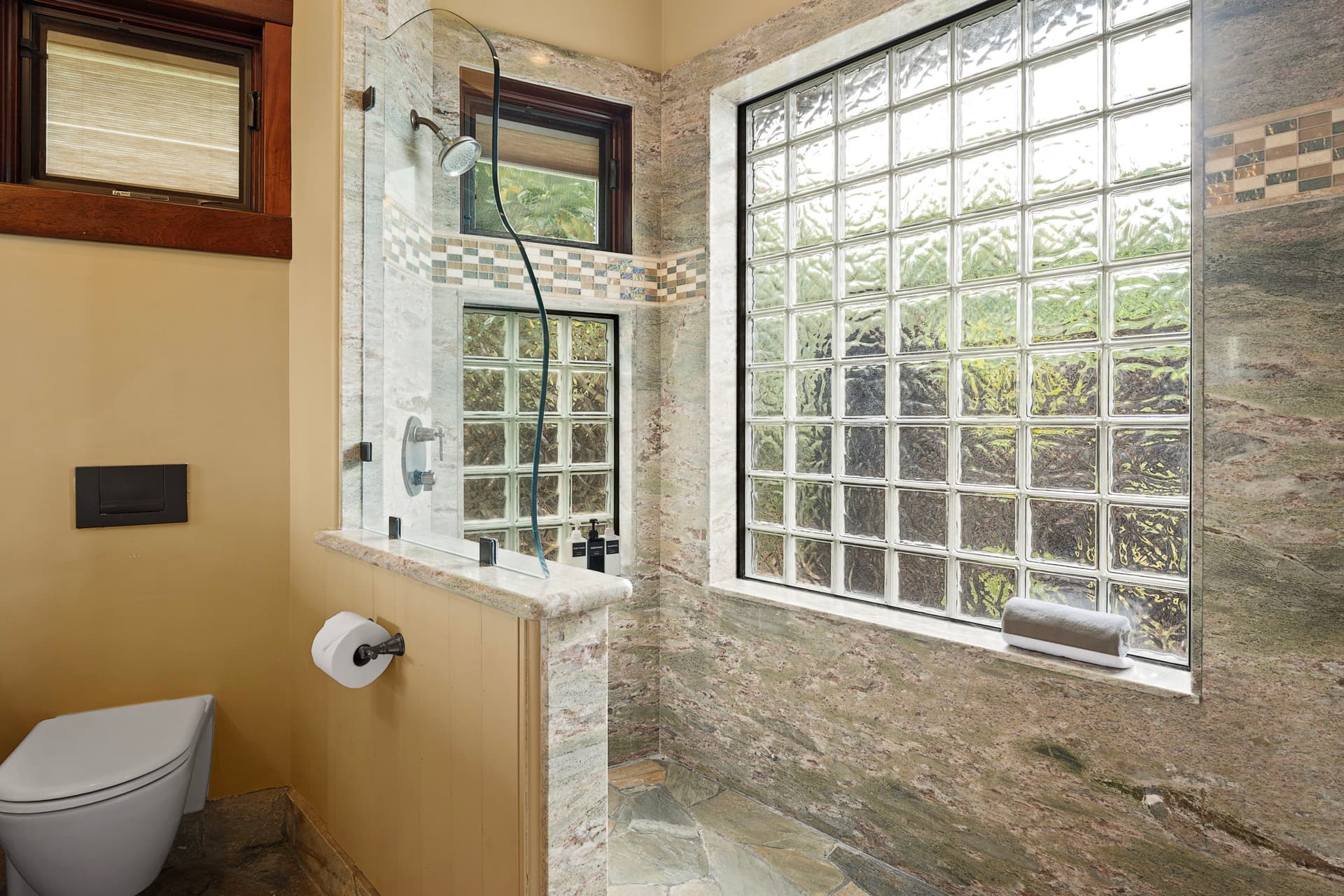 Hale Konane - Image 41