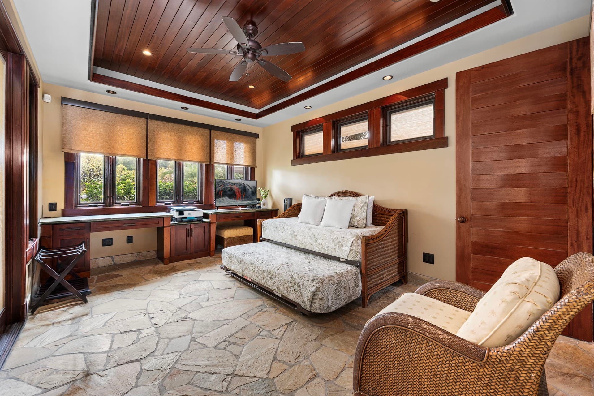 Hale Konane - Image 48